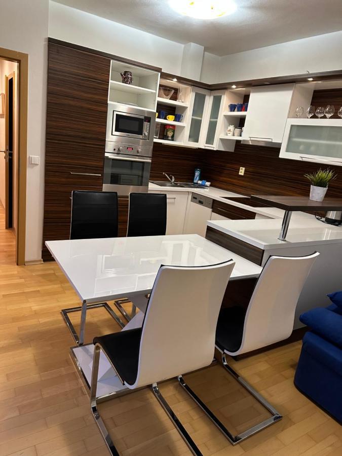 Apartments Spacilova Nearly Center Komarov Экстерьер фото
